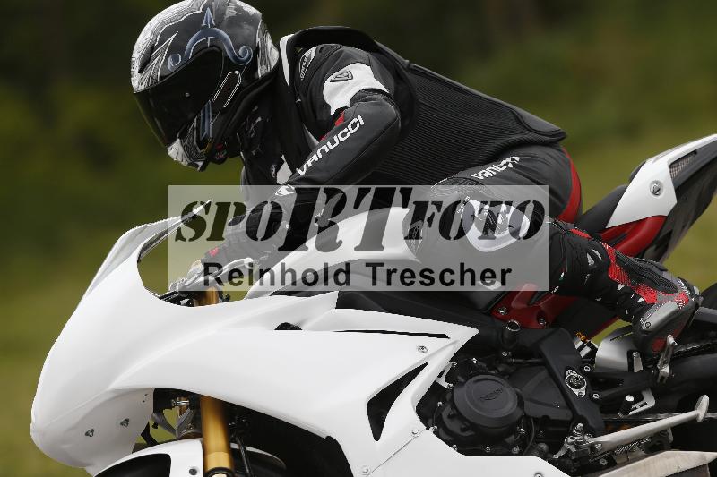 /Archiv-2024/13 22.04.2024 Plüss Moto Sport ADR/Freies Fahren/83